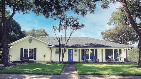 3230 Camelot Drive Dallas TX 75229