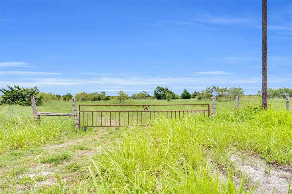 747 SW County Road 4290