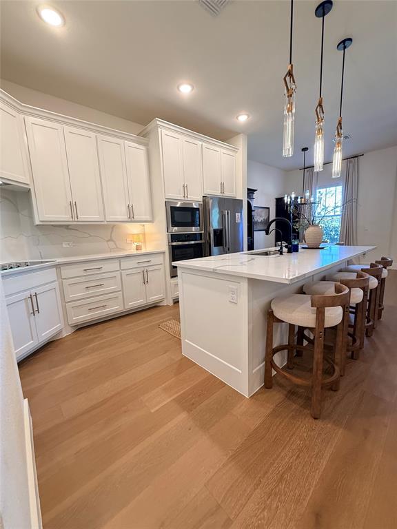 8032 Thomas Crossing