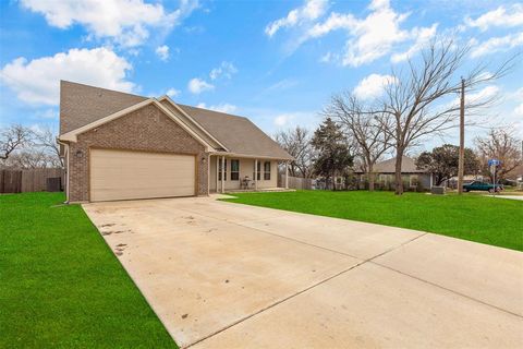 A home in Joshua