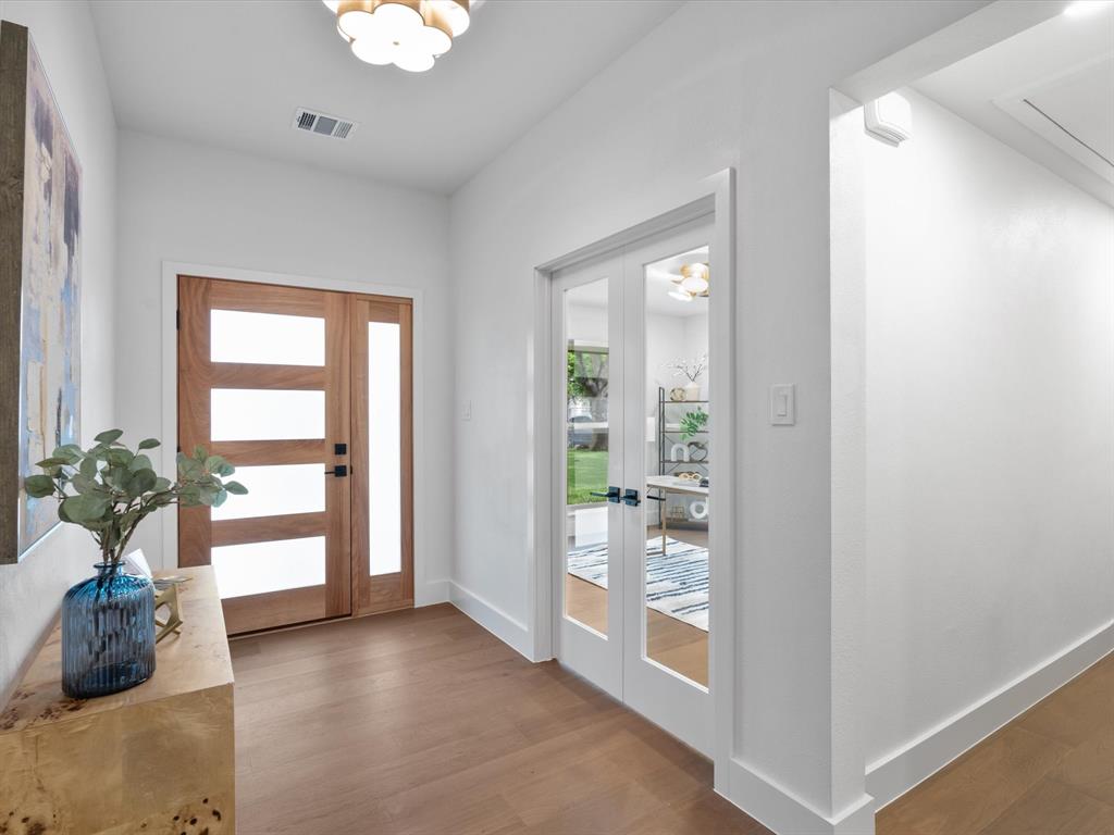 5832 Charlestown Drive