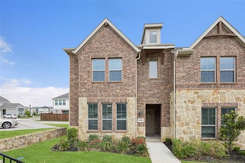 2028 Saddle Way Mesquite TX 75149