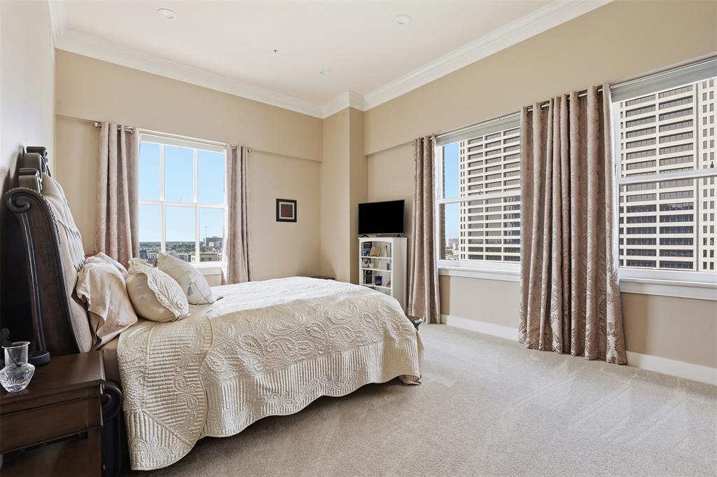 Neil P At Burnett Park Condo - Residential