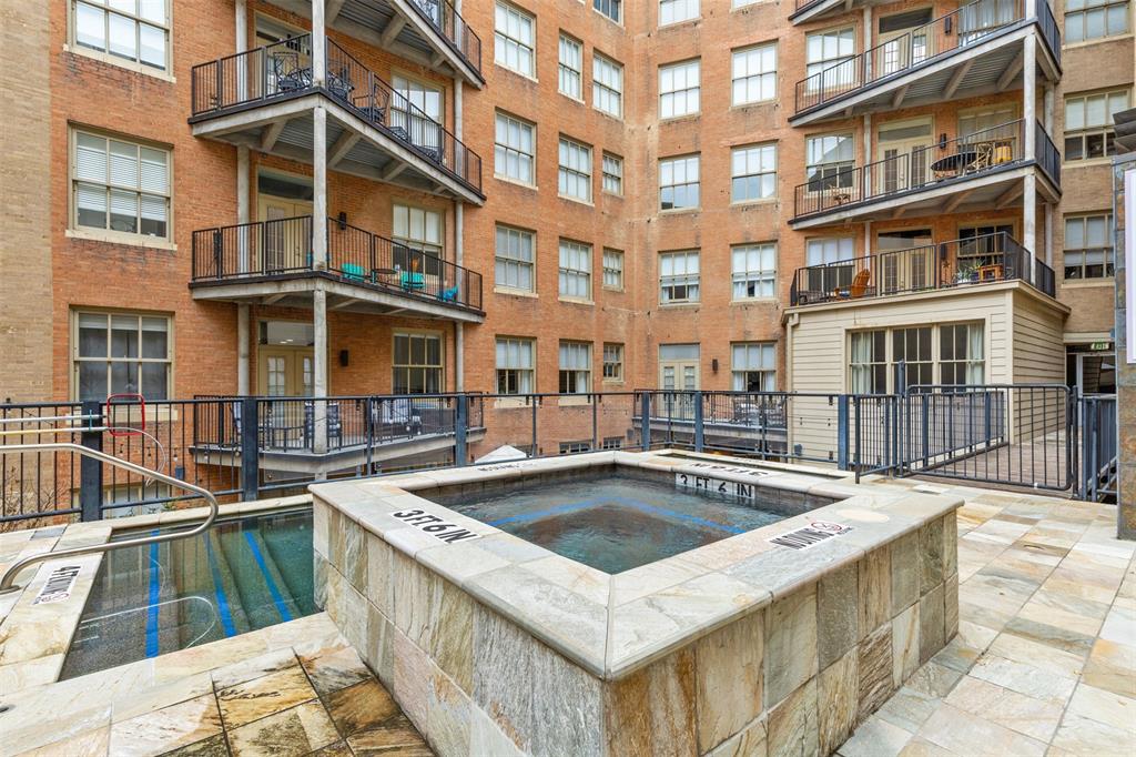Neil P At Burnett Park Condo - Residential