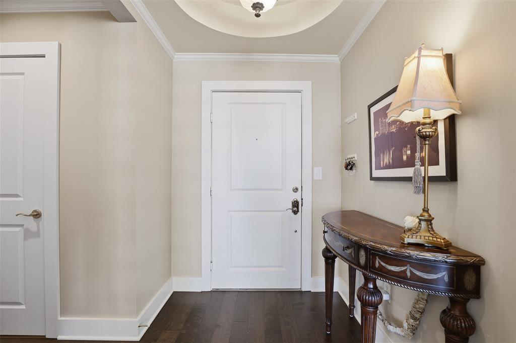 Neil P At Burnett Park Condo - Residential