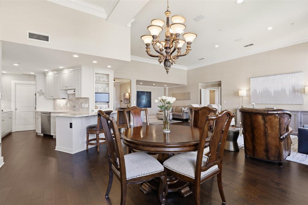 Neil P At Burnett Park Condo - Residential