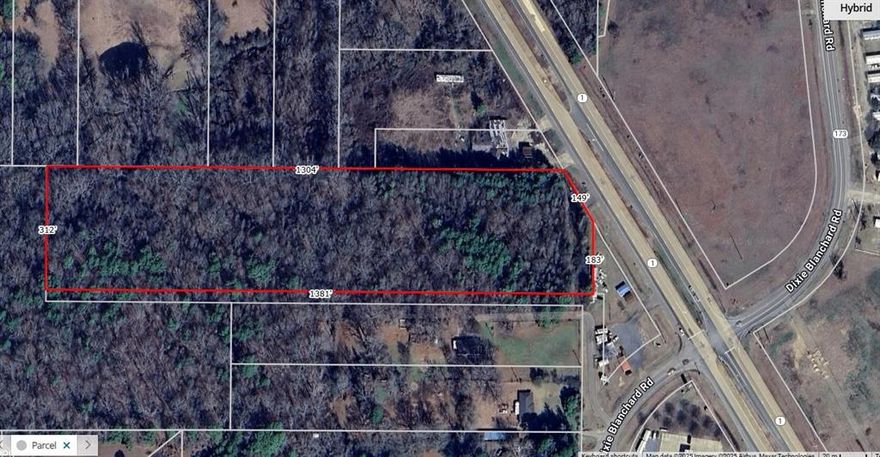 North Shreveport continues to grow.  10.6 wooded acres for all the privacy you would desire.  Build a home, put a manufactured home up in the woods or place a business even.  This is out of the city limits of Shreveport and even out of the 5 mile zoning problems so you are pretty open to your choices.  This 10.6 acres has 332' total on Hwy 1 side also known as North Market and is 1300+ feet deep. It is located 1 lot in from the corner of Hwy 1 and Hwy 173 Dixie Blanchard Hwy.  Can you see your dream home built in the middle of the woods but still only 5 minutes from I-49, less than 10 to Caddo Lake and  less than 15 to parts of Cross Lake.