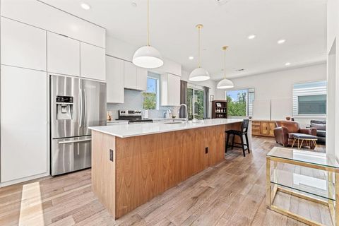 5016 Bryan Street 101 Dallas TX 75206