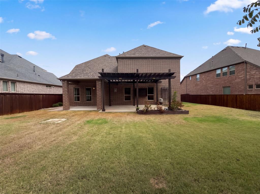 7913 Caddo Cove