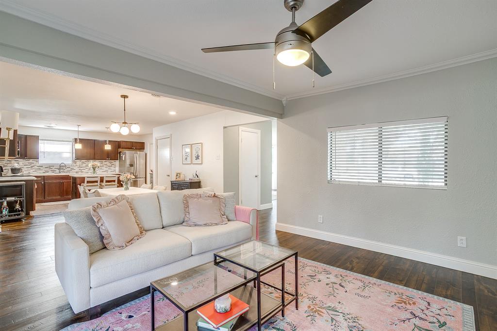 6105 Trail Lake Drive