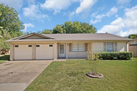 Photo of 6516 Perdido Drive, Watauga, TX 76148 (MLS # 21119880)