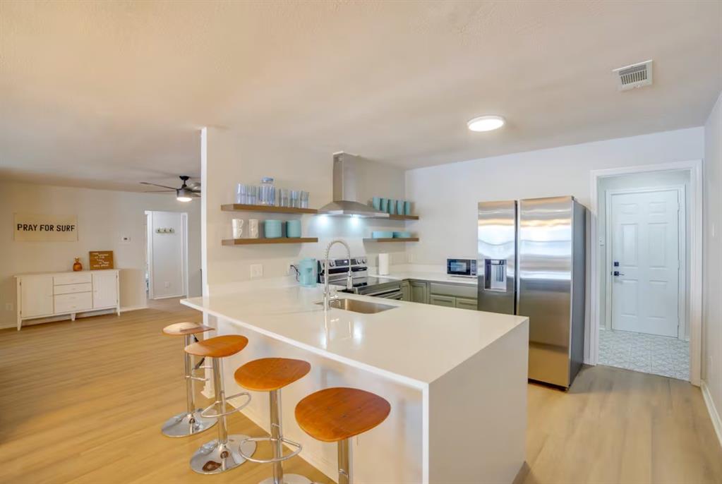 828 Oak Landing Circle