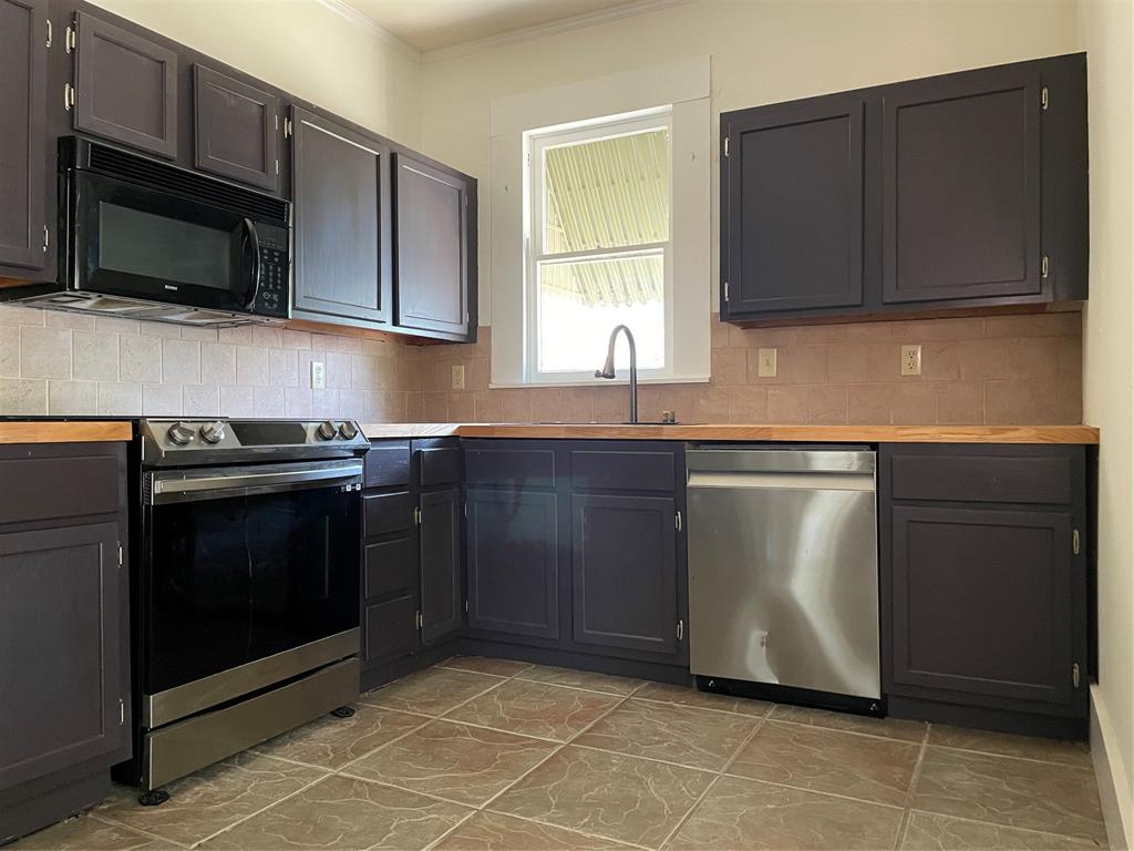 Old Town Athens - Residential