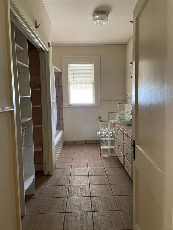 Old Town Athens - Residential