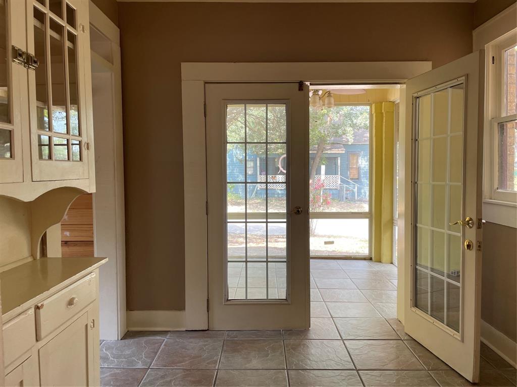 Old Town Athens - Residential