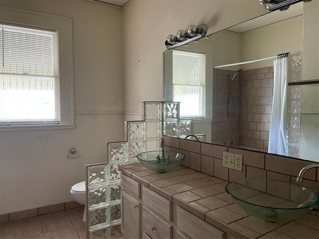 Old Town Athens - Residential