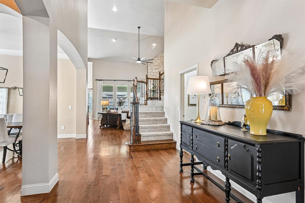 9566 Avalon Drive