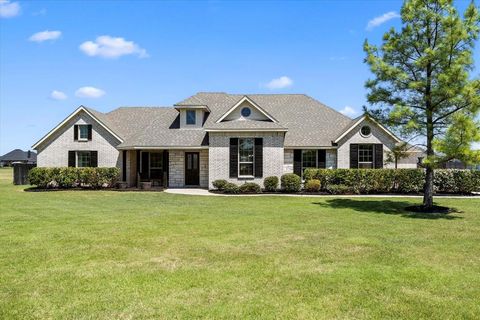 Photo of 4622 County Road 2526, Royse City, TX 75189 (MLS # 21034108)