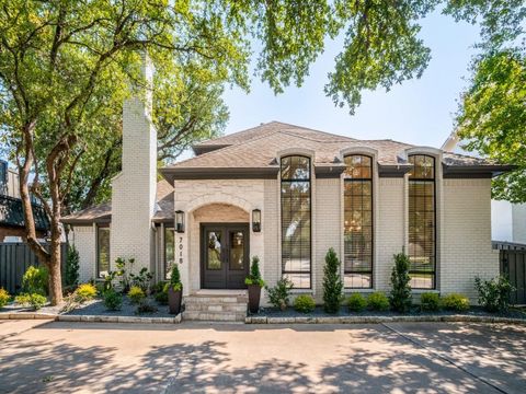 Photo of 7018 Woodland Drive, Dallas, TX 75225 (MLS # 21046811) Photo of 7018 Woodland Drive, Dallas, TX 75225 (MLS # 21046811)