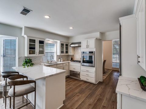 Tiny photo for 7018 Woodland Drive, Dallas, TX 75225 (MLS # 21046811)