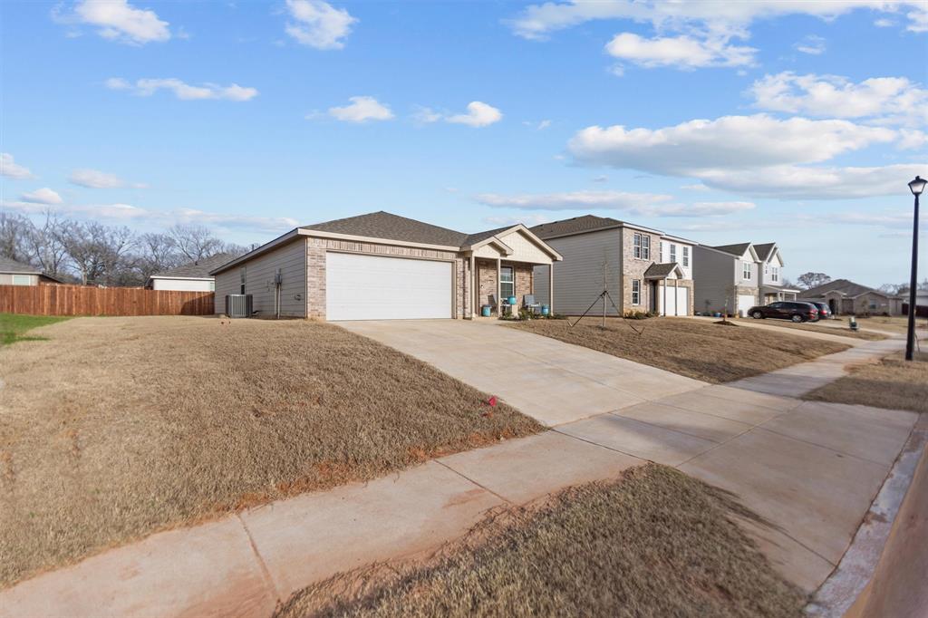 1106 Ripplewood Circle