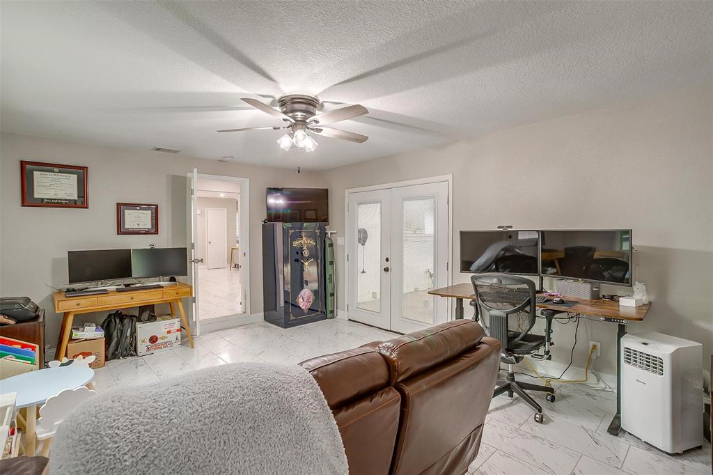 Ridglea Hills Add - Residential