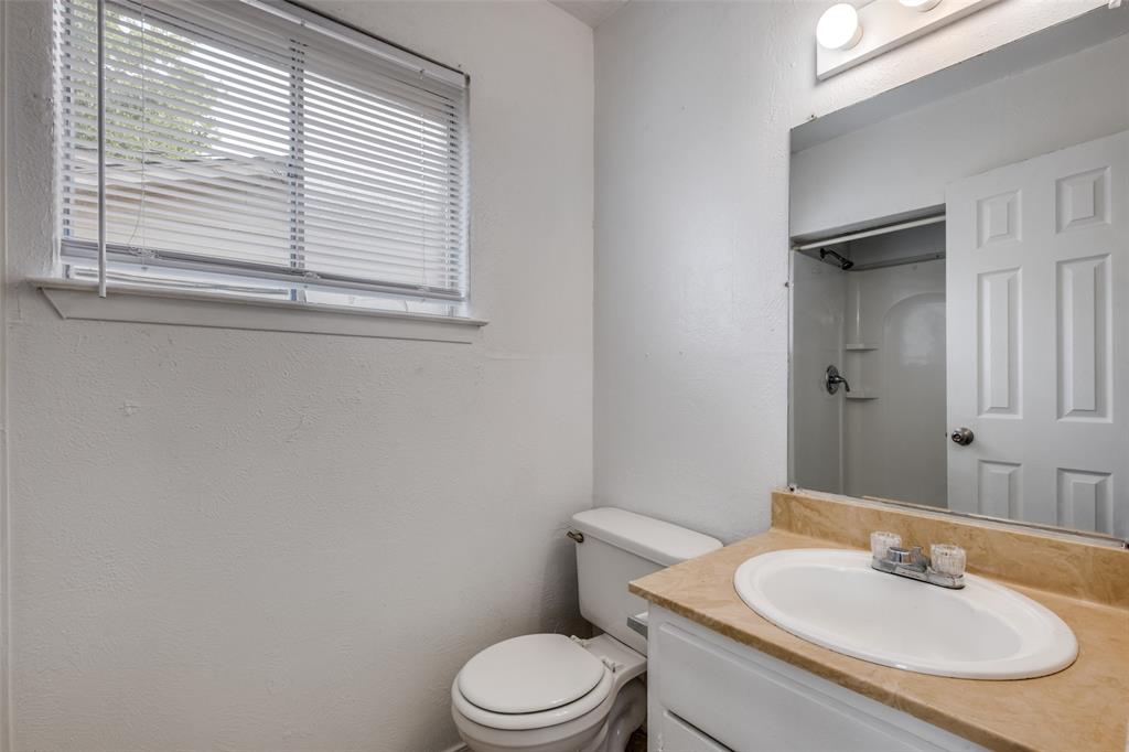 9925 Kittyhawk Lane