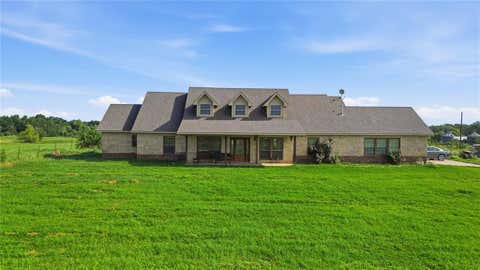 Photo of 783 County Road 121, Gainesville, TX 76240 (MLS # 21332920)