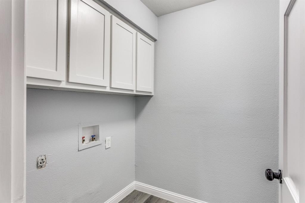 Laurel Add - Residential