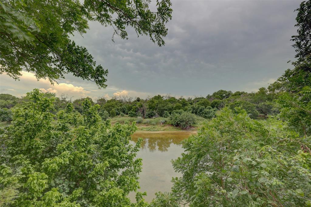 1142 Brazos Loop