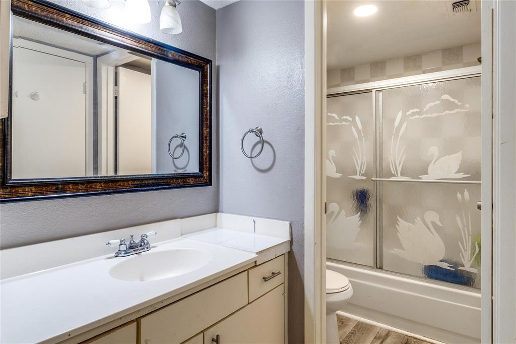 Laguna Twnhms - Residential