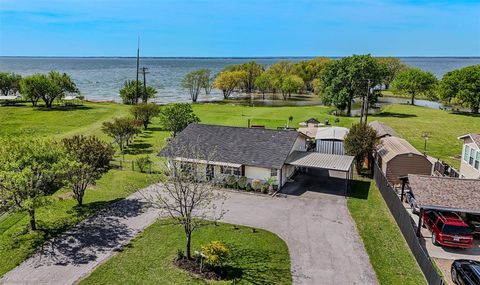868 Briggs Boulevard East Tawakoni TX 75472