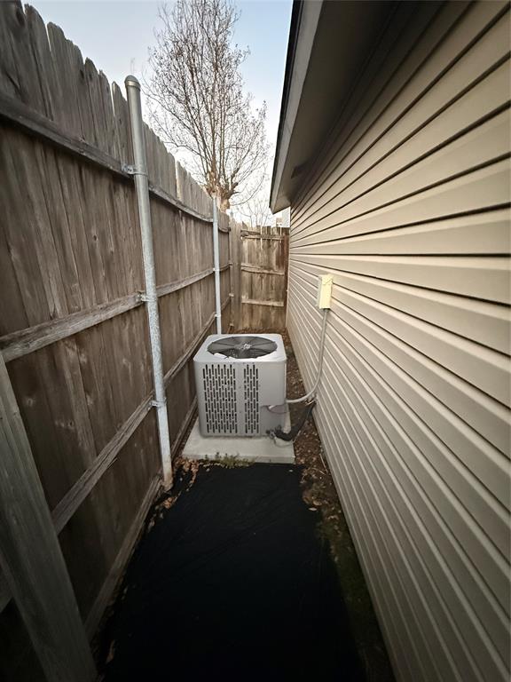 Two Worlds Broadway Add Rep - Residential