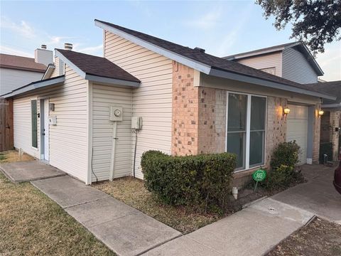 Photo of 401 San Maria Drive, Garland, TX 75043 (MLS # 21194289)