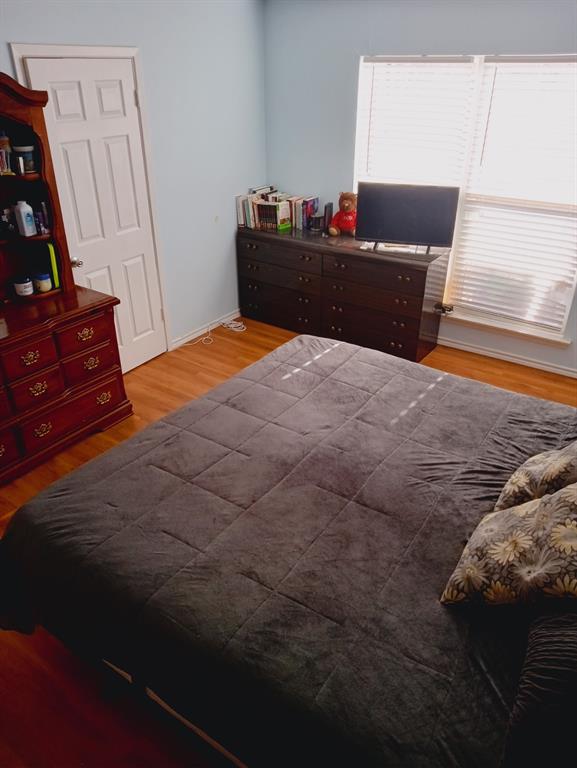 Two Worlds Broadway Add Rep - Residential