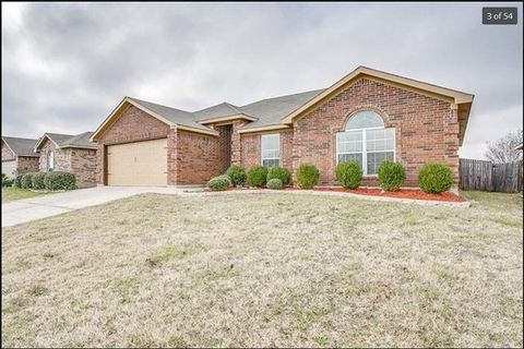 1709 La Caya Drive Mansfield TX 76063