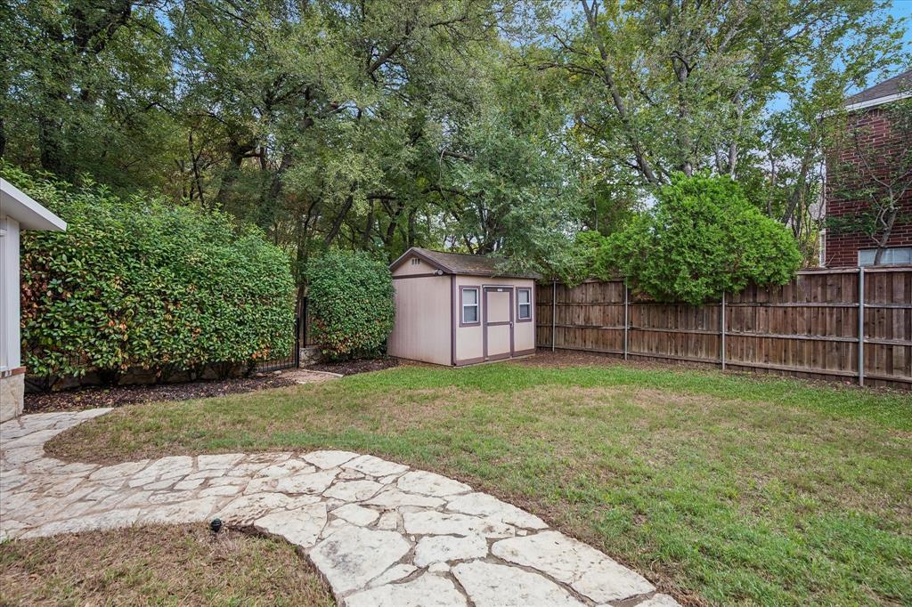 3736 Boxwood Drive