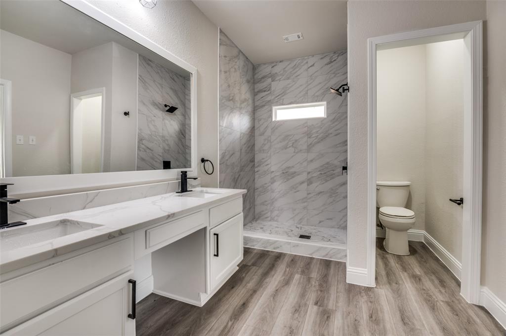 Collingwood Vilage - Residential