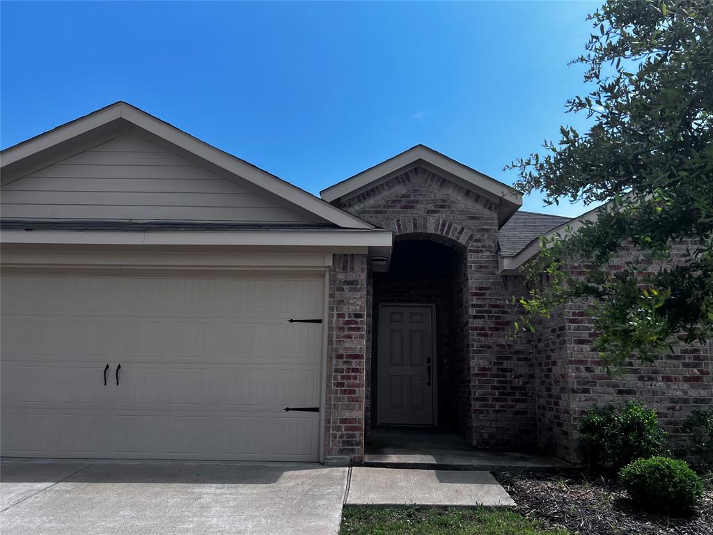 950 Decker Drive