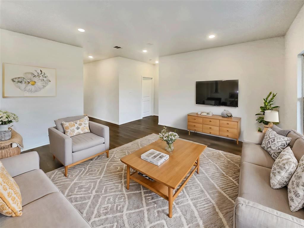 1319 Lowhill Drive