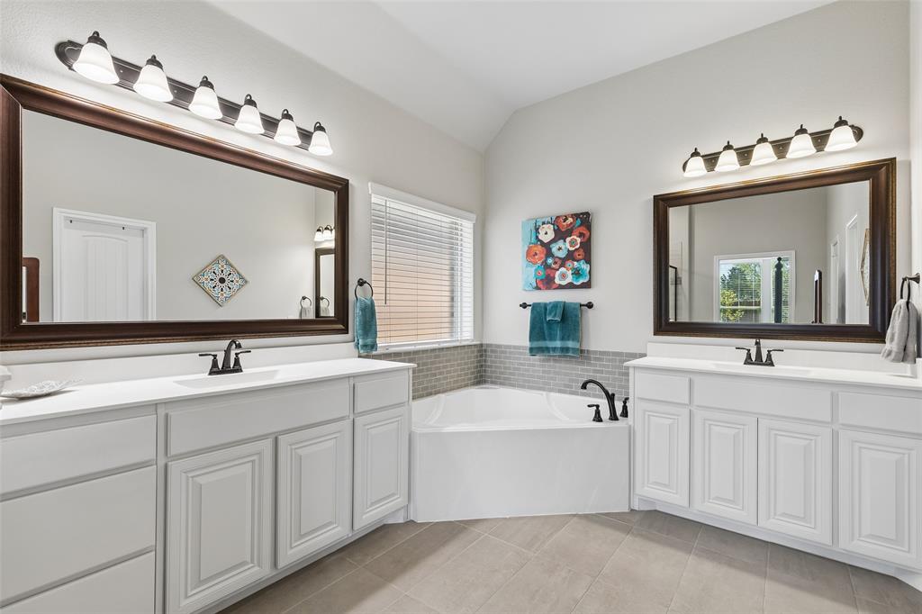 Hidden Vistas Ph Six - Residential