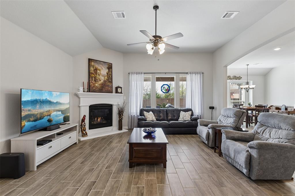 Hidden Vistas Ph Six - Residential