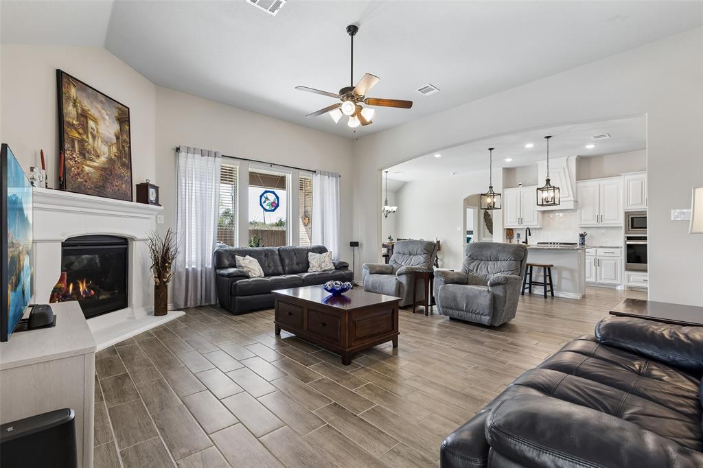 Hidden Vistas Ph Six - Residential