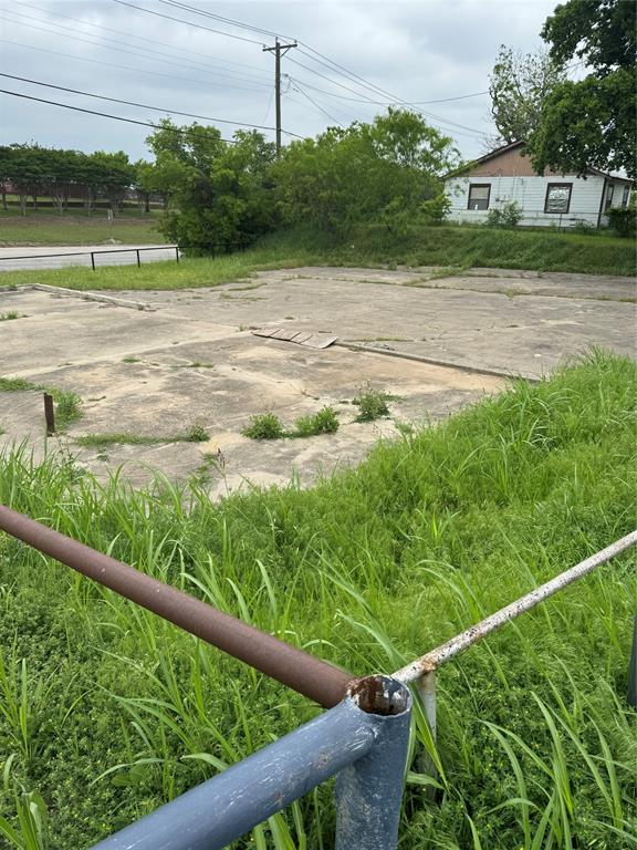 6110 E Belknap Street