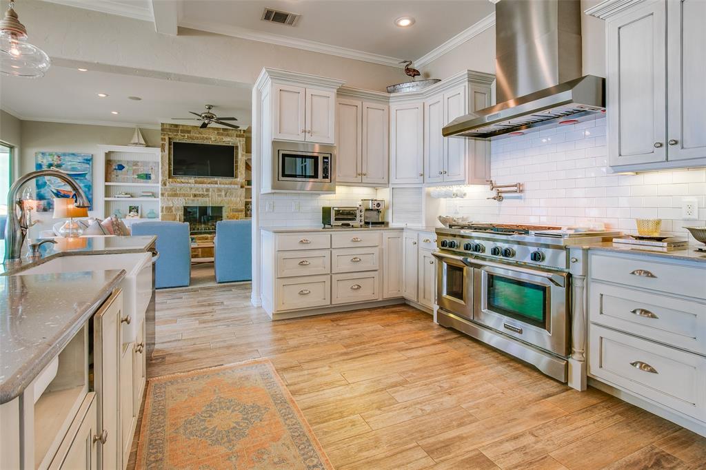 J J BECK SUR WOODCANYON - Residential