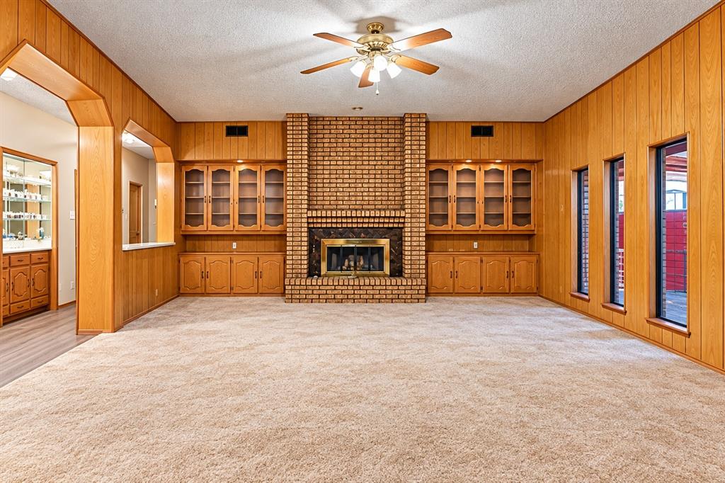 1605 Heather Court
