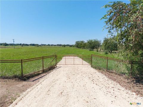 Photo of 5752 County Road 174-2, Gatesville, TX 76528 (MLS # 21212841)