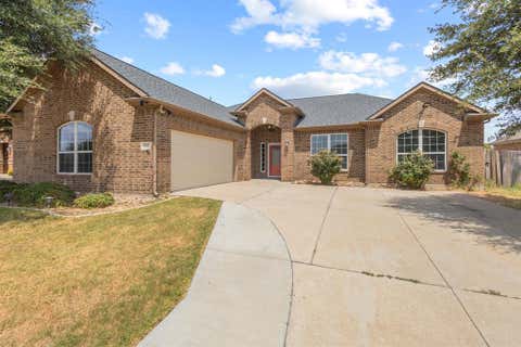 Photo of 302 Kaylee Way, Red Oak, TX 75154 (MLS # 21367459)