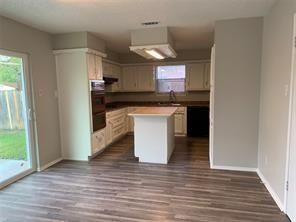 6933 Bennington Drive