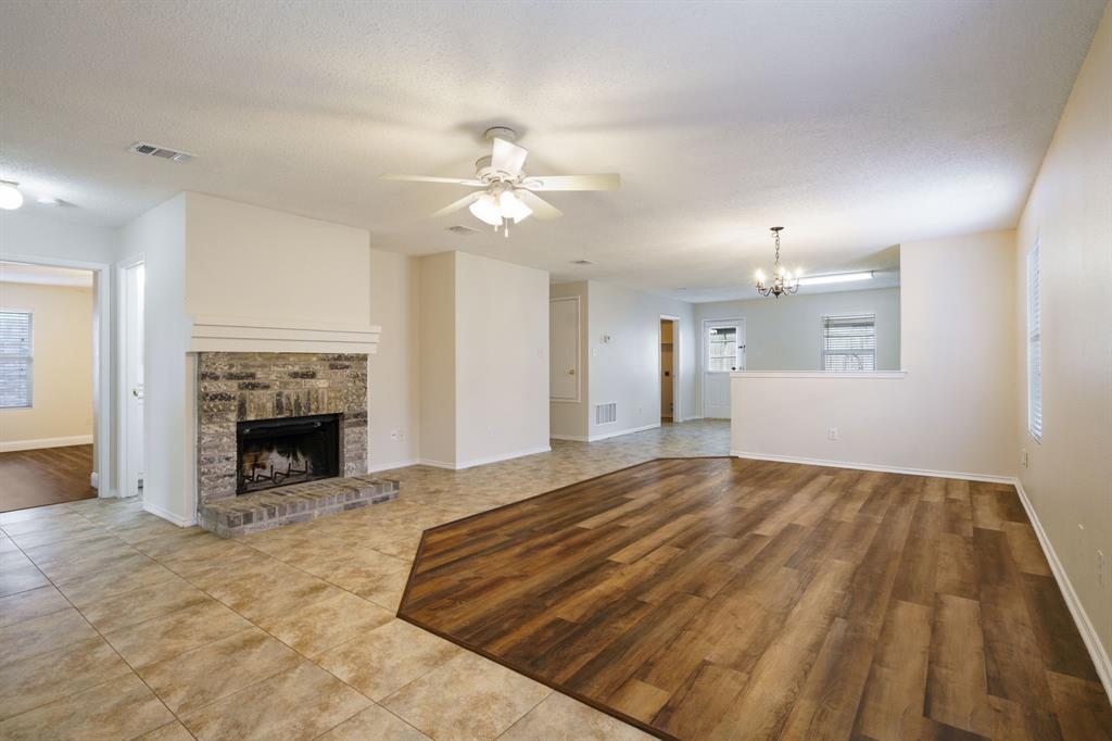 Legends Of Mckinney Ph III - Residential Lease